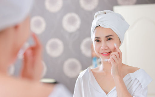 How to Do Skin Slugging for Glowing, Hydrated Skin